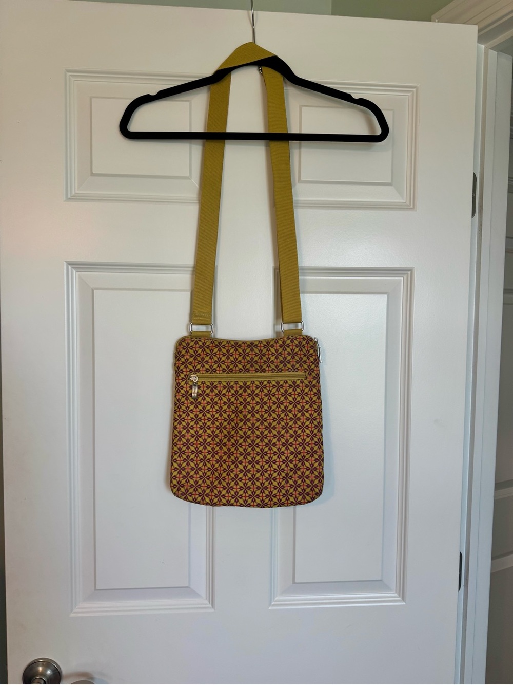Baggalini Crossbody Bag in Mustard Patterned Fabric - Picture 3 of 7
